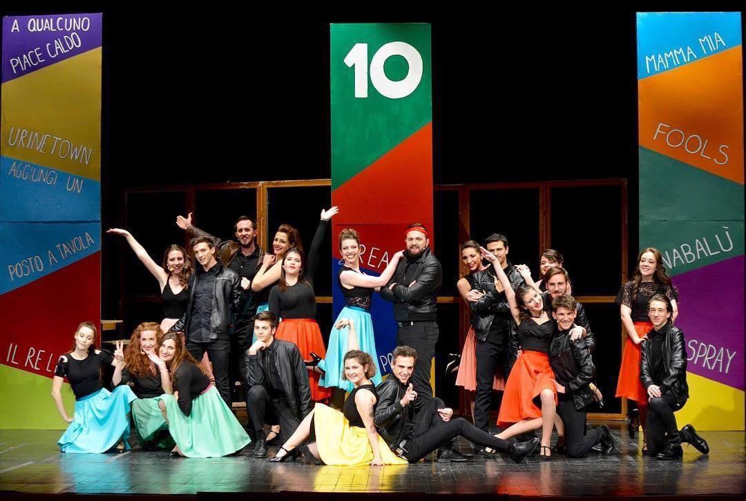 Immagine per I Rompiscena tornano a teatro, la storia di Notre Dame a Cormons